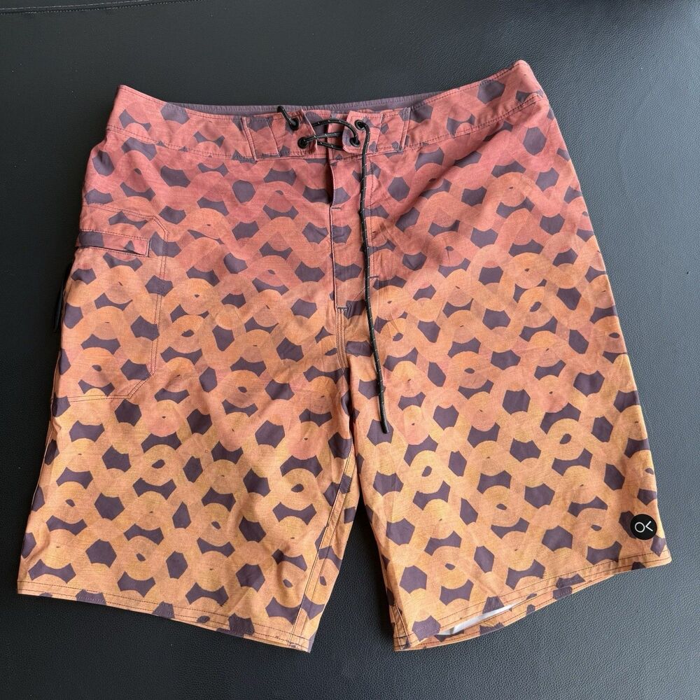 Outerknown Apex Board Shorts Men’s 32 Sunset Orange Geometric Wave Kelly Slater
